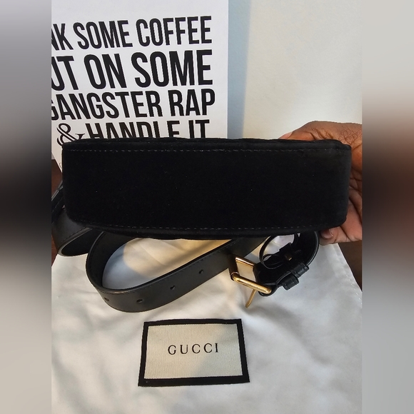 Gucci GG Marmont Velvet Belt Bag - Picture 9 of 16